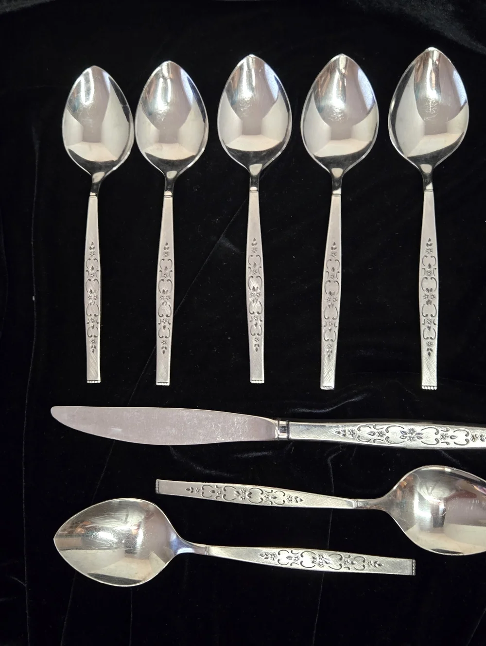Oneida Wm A Rogers Premier Stainless SPANADA Flatware: 1 Dinner Knife 7 Spoons